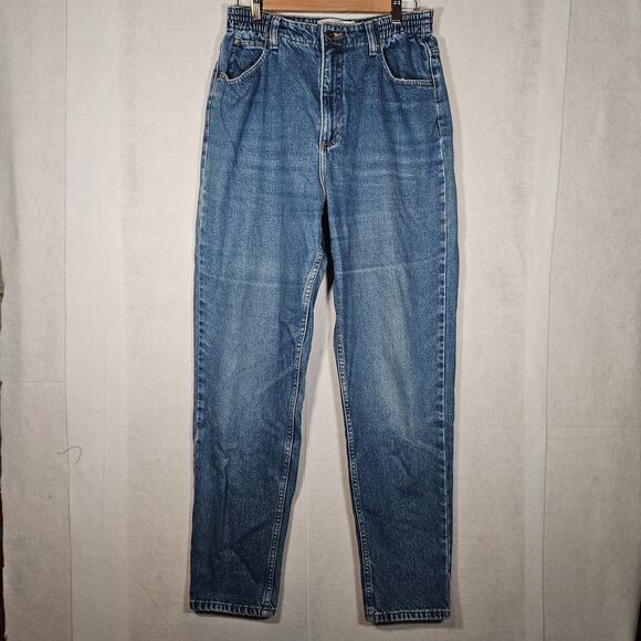 LL Bean Women's Double L  Jeans Ultra High-Rise Comfort Waist Tapered Leg - Picture 1 of 10